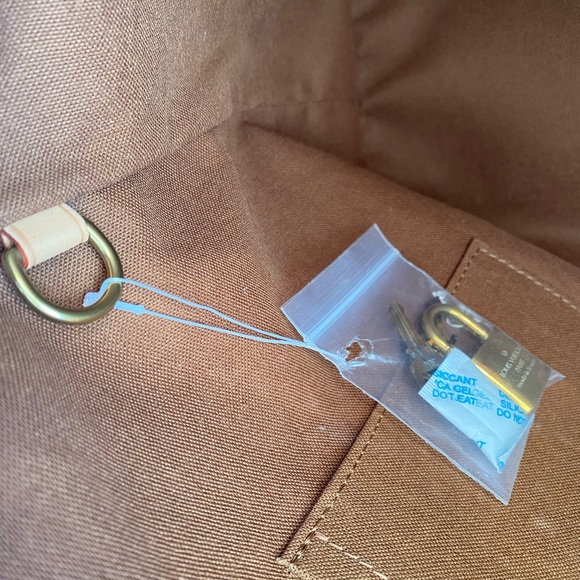 💎 RARE 💎 LOUIS VUITTON LOCK IT ZIPPER BAG - Picture 8 of 16